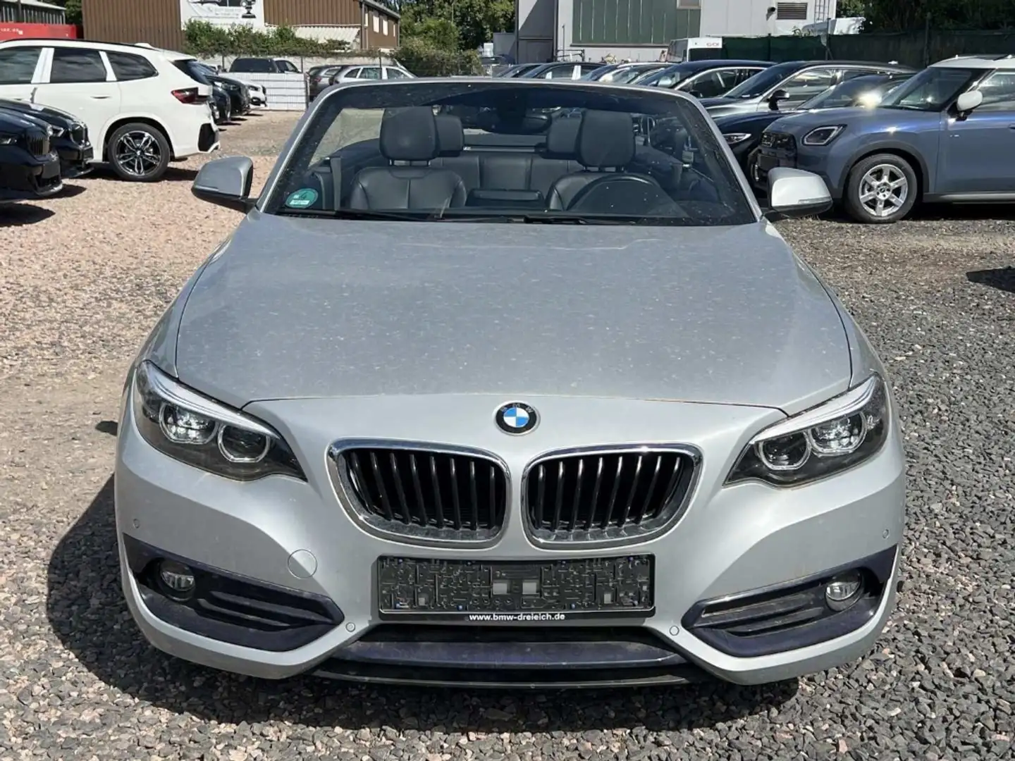 BMW 220 iA SPORT-LINE+LEDER+NAVI+SHZ+PDC+DAB+BT+HIFI+ Silber - 2