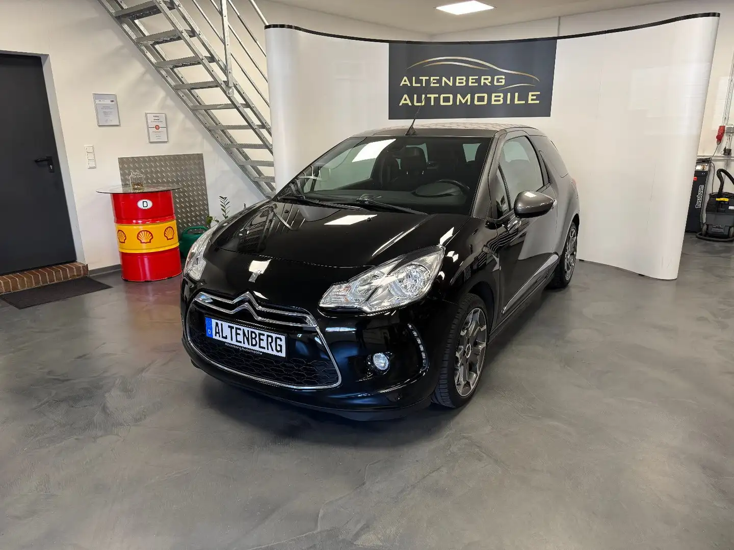 Citroen DS3 Cabrio SoChic Kamera PDC DAB Sitzhzg. Temp. Schwarz - 2
