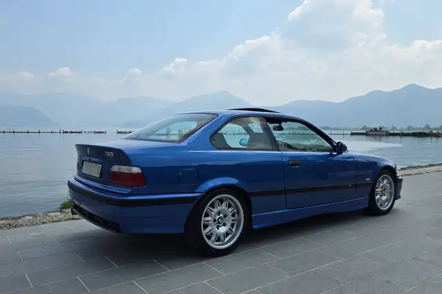 BMW M3 view 4