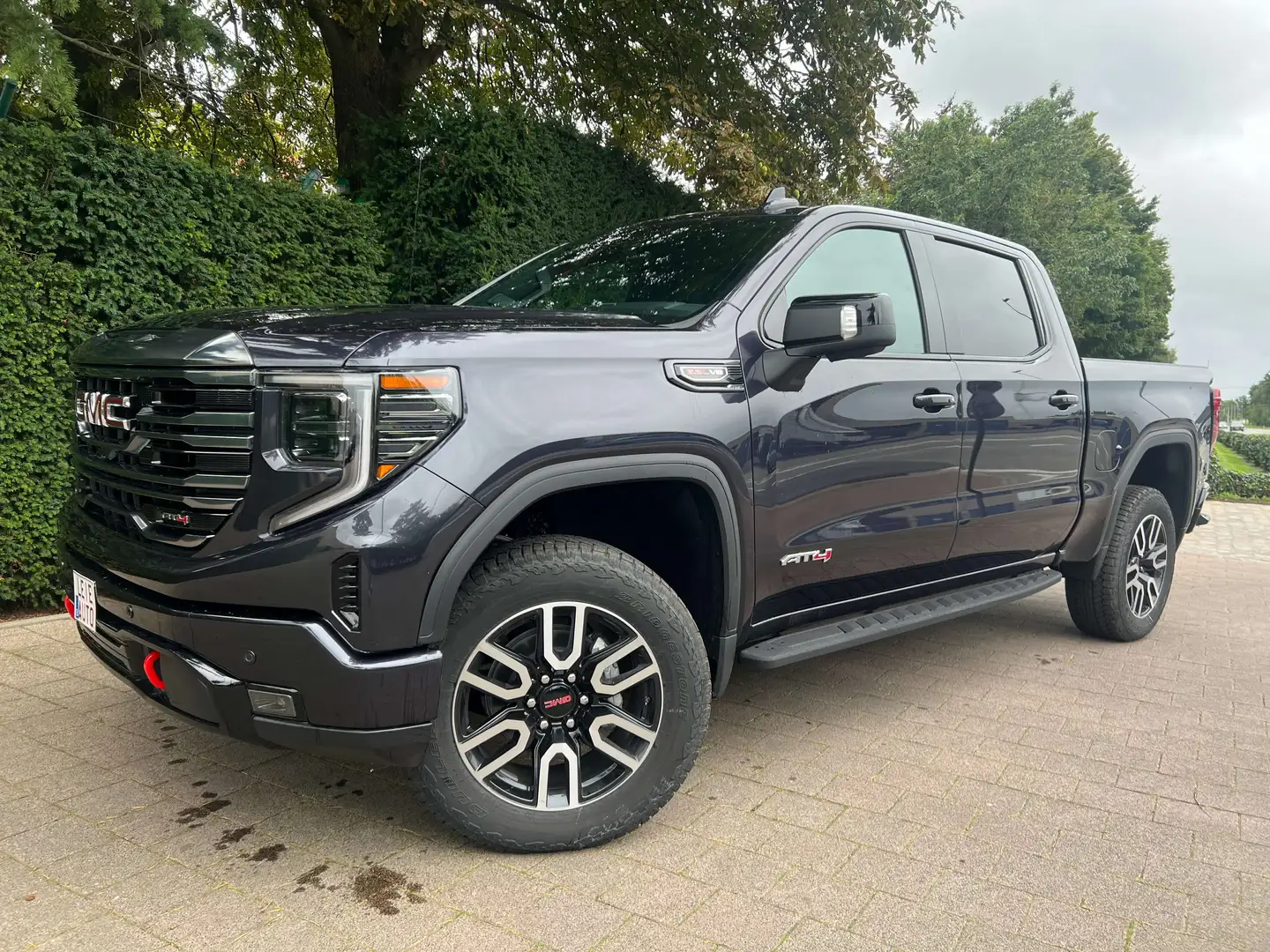 GMC Sierra 1500 AT 4 V8 €78.900 ,- excl btw Noir - 1