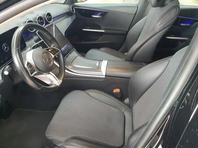 Mercedes-Benz C-Class view 7