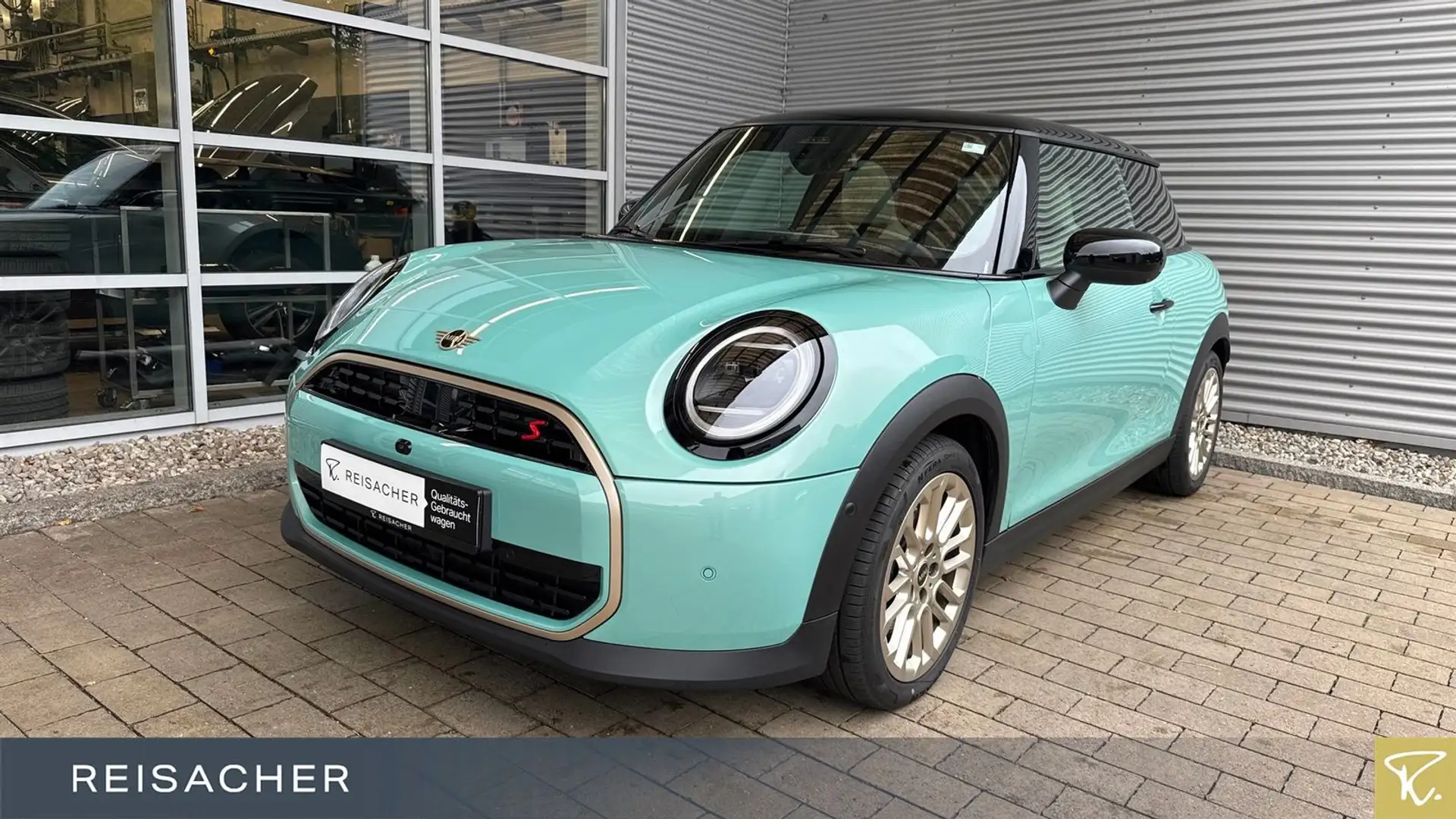 MINI Cooper S Navi HUD LED 360° ACC Pano H&K 17"LM Grün - 1