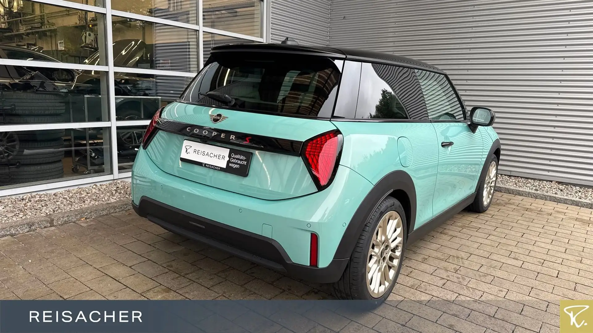 MINI Cooper S Navi HUD LED 360° ACC Pano H&K 17"LM Grün - 2