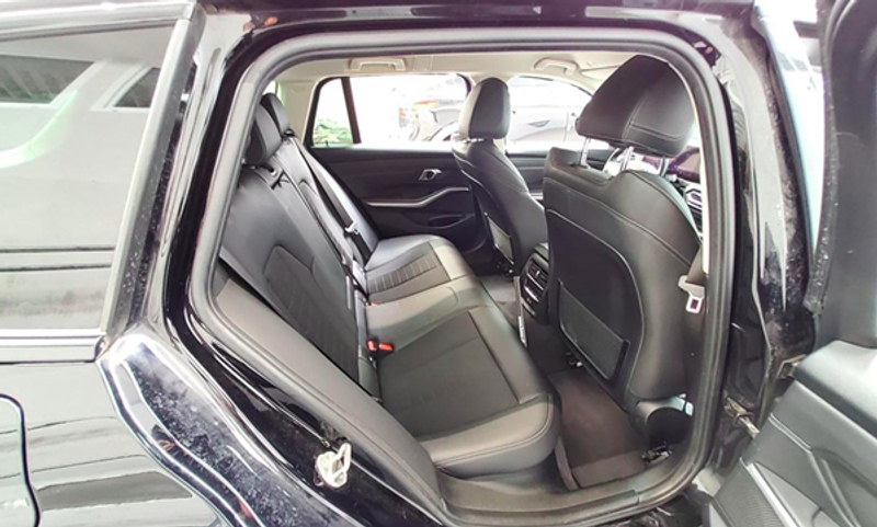 BMW 318 d Touring Aut. CAM/ACC/KEYGO/MULTI — photo 11