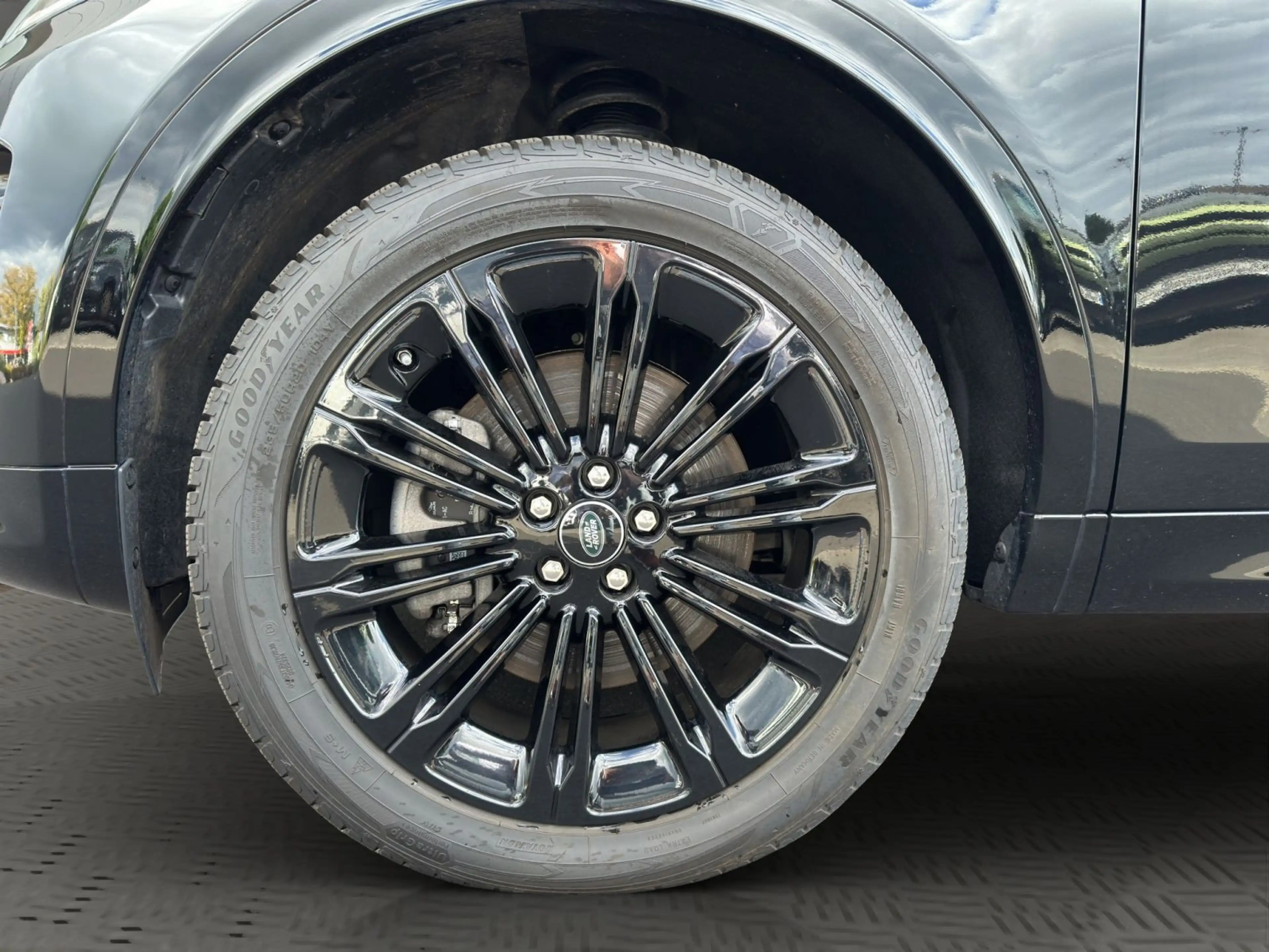 Land Rover Discovery Sport 1.5 Plug-in Hybrid P270e Dynamic — photo 7