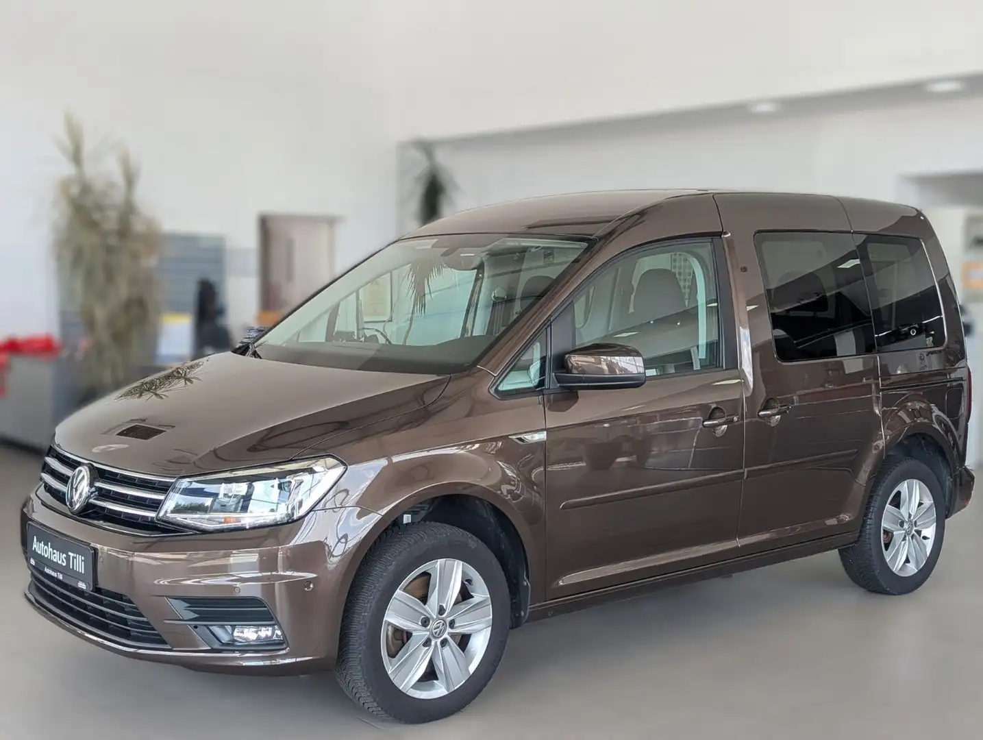 Volkswagen Caddy 1.4 TSI Comfortline BMT/Xenon/Navi/SHZ/PDC Bruin - 1