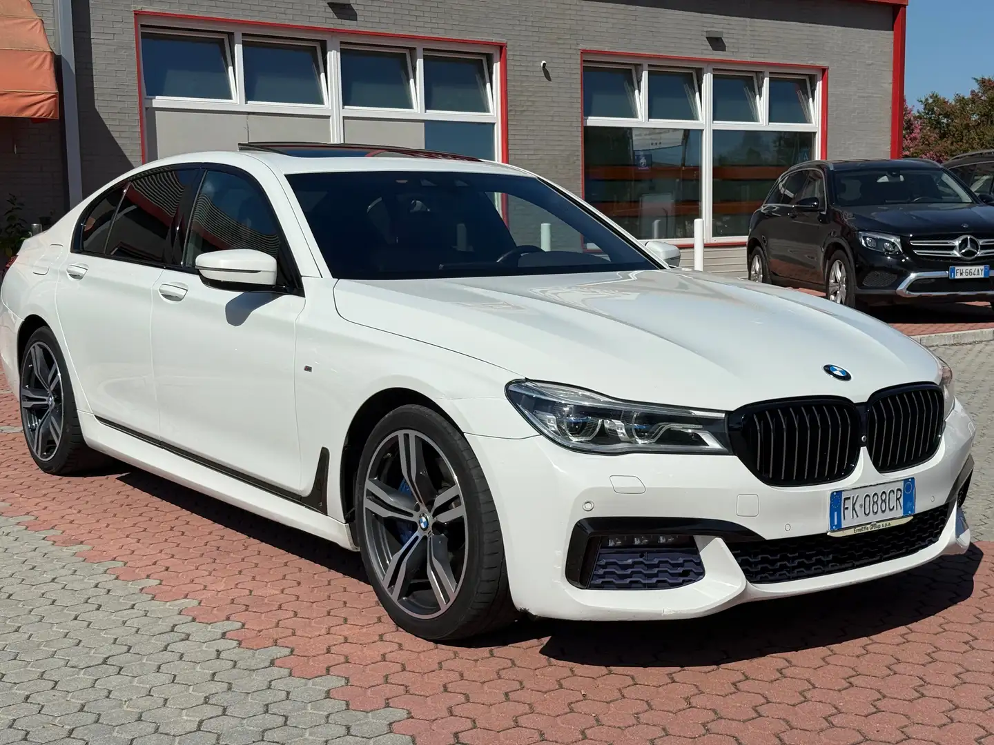 BMW 730 730d MSPORT xdrive auto Bianco - 1