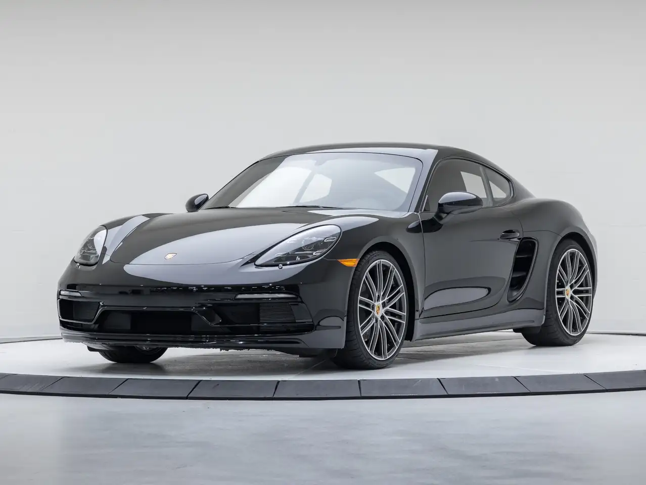 2025 Porsche 718 Cayman