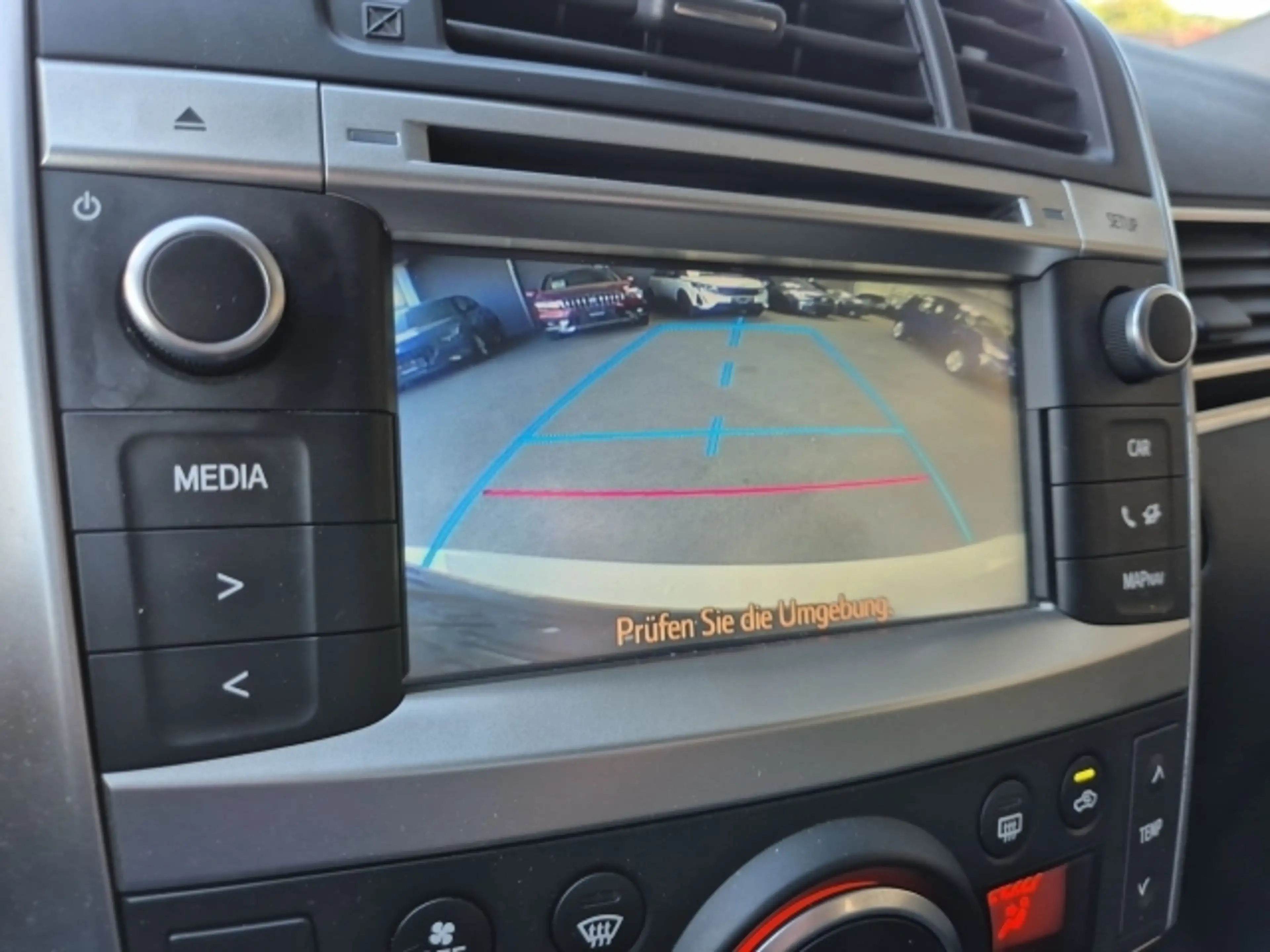 Toyota Verso Verso 1,6 D-4D Active — photo 15