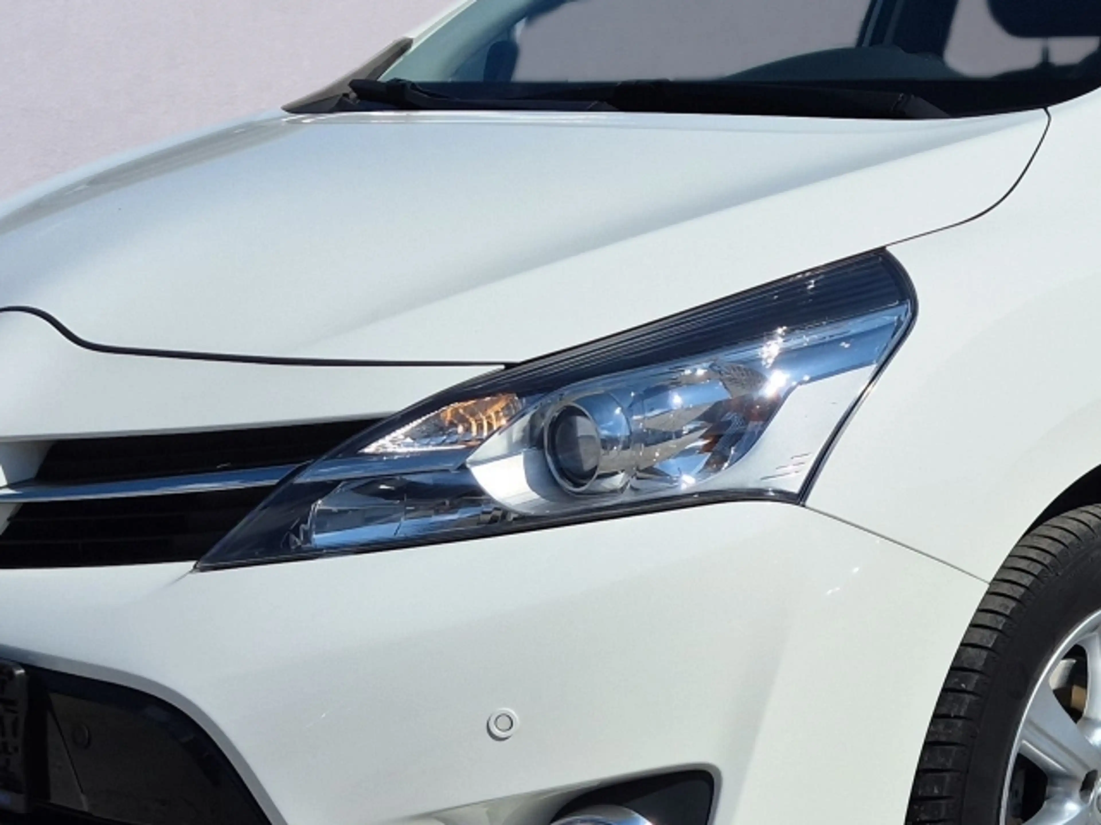 Toyota Verso Verso 1,6 D-4D Active — photo 7