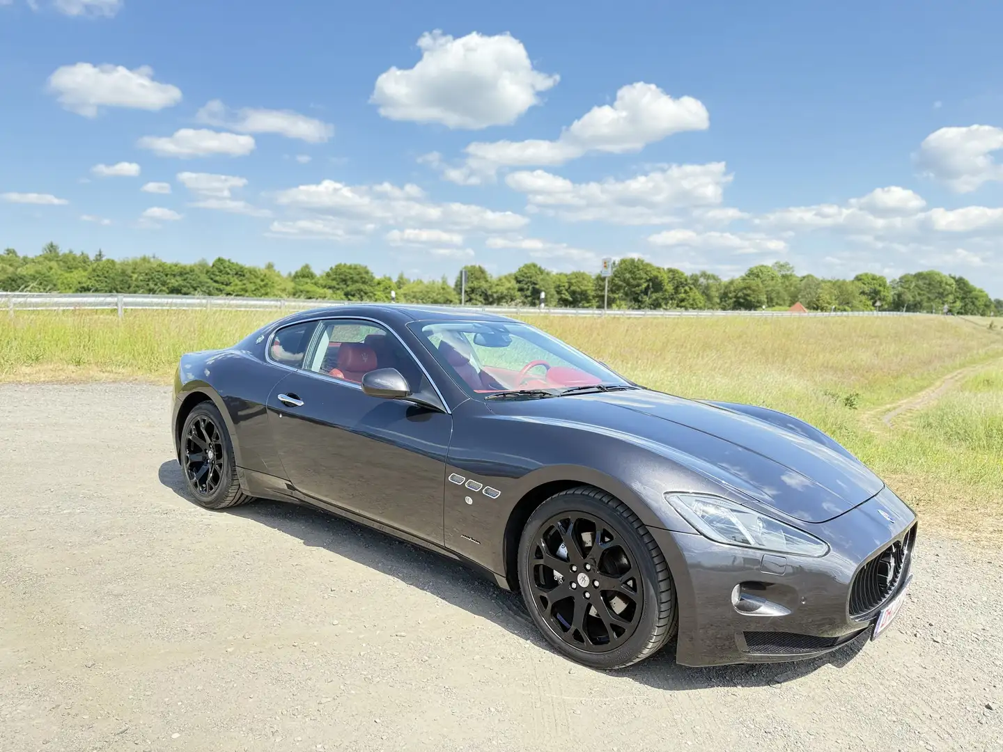 Maserati GranTurismo Garantie + Finanzierung + Verlängerung Grau - 1