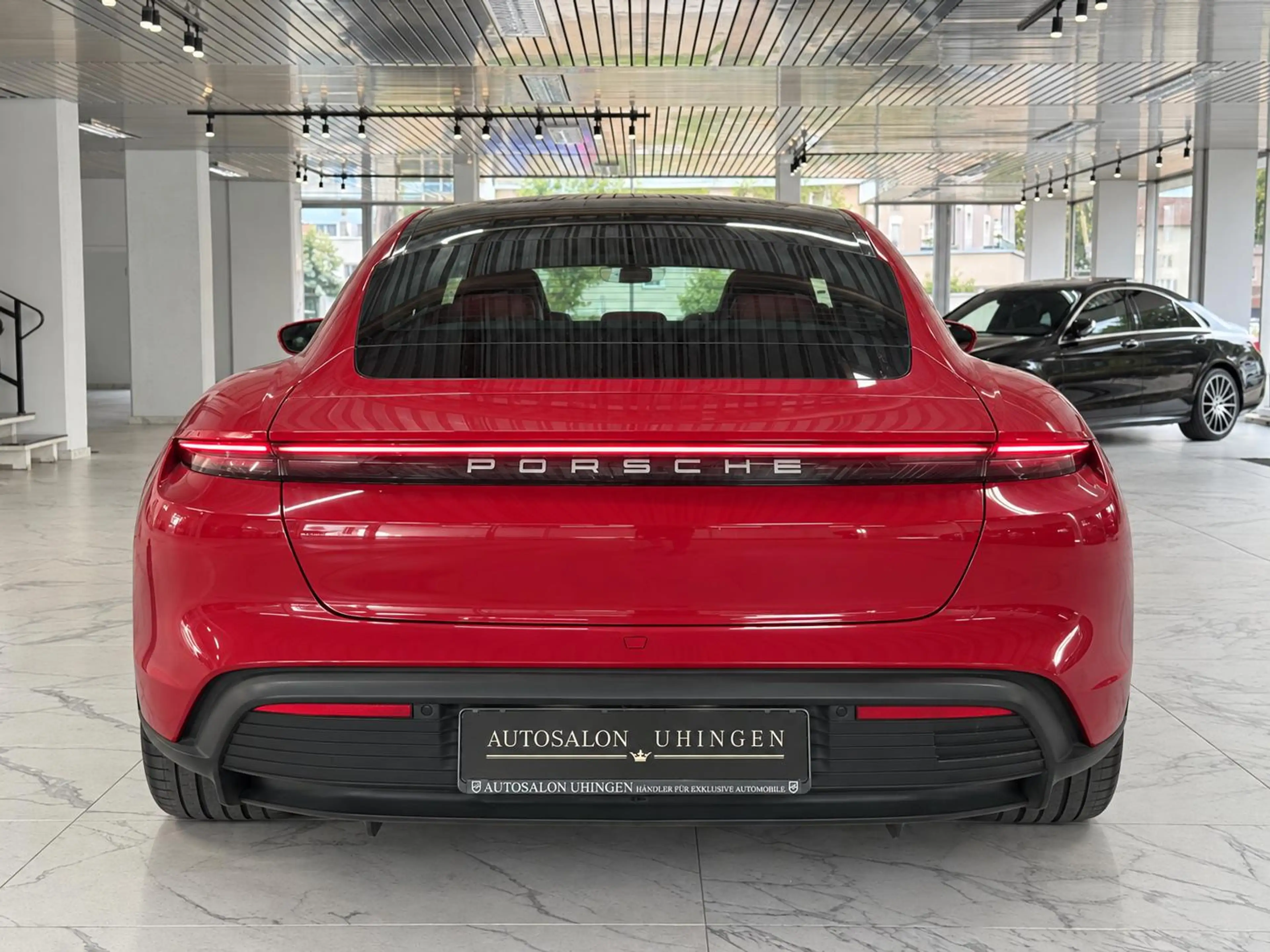 Porsche Taycan PERFORMANCEBATTERIE+*LUFT*PANO*CHRONO*ACC — photo 4