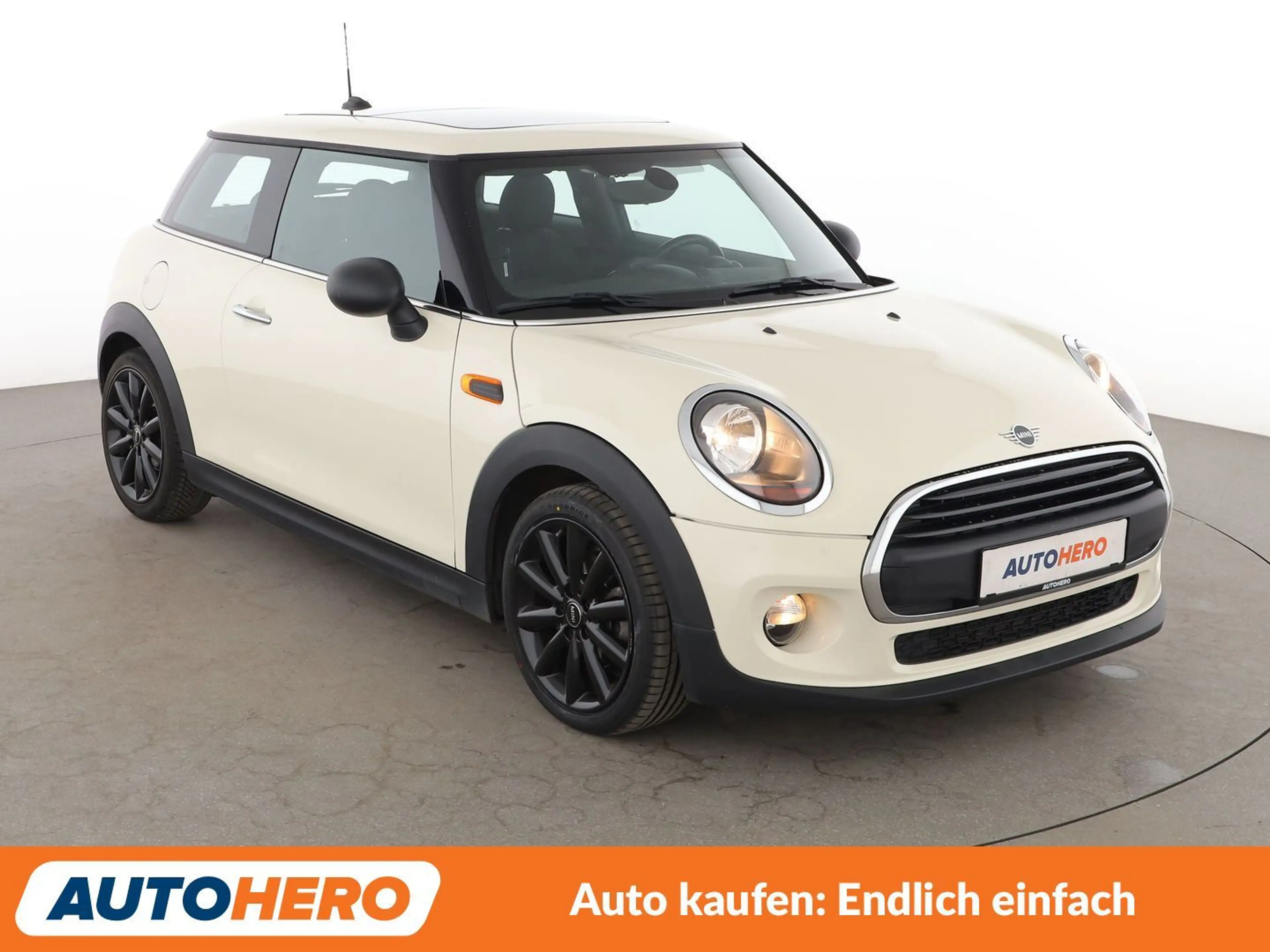 MINI One One *LIMITER*PANO*PDC*SHZ*KLIMA* — photo 8
