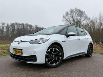 First Plus 58 kWh / 150 kW/204 PK / Elektrisch / A