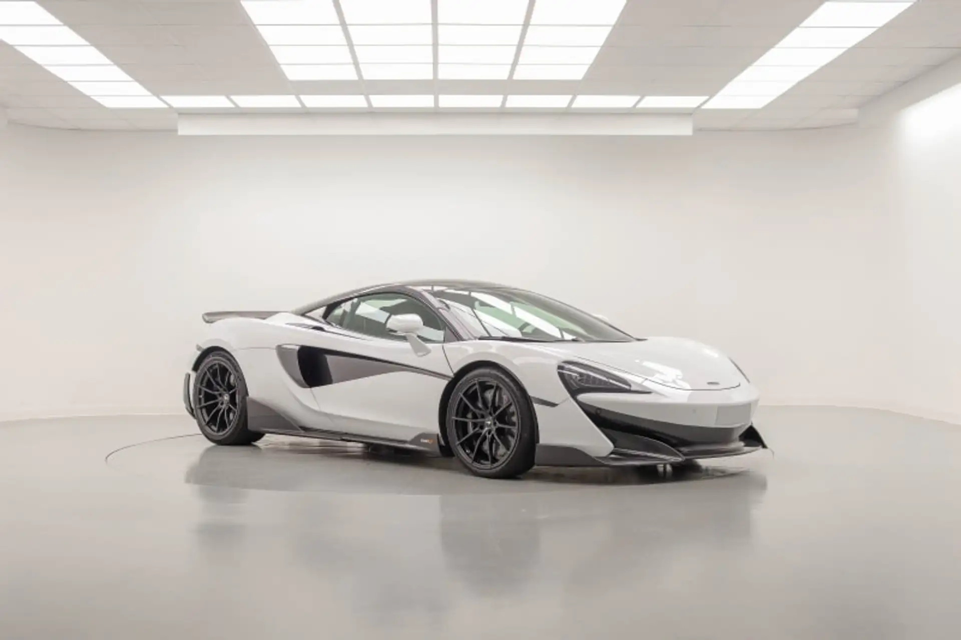 맥라렌 600LT 600 2019 흰색 사진 4