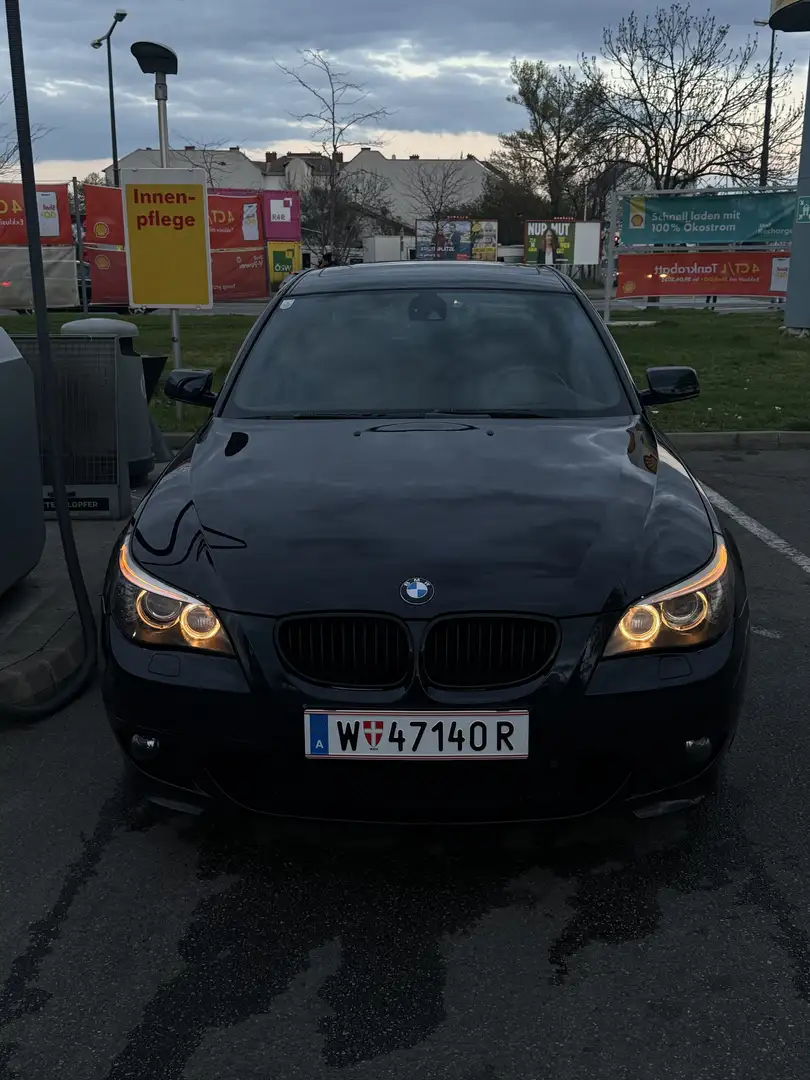 BMW 550 550i Aut. Schwarz - 1