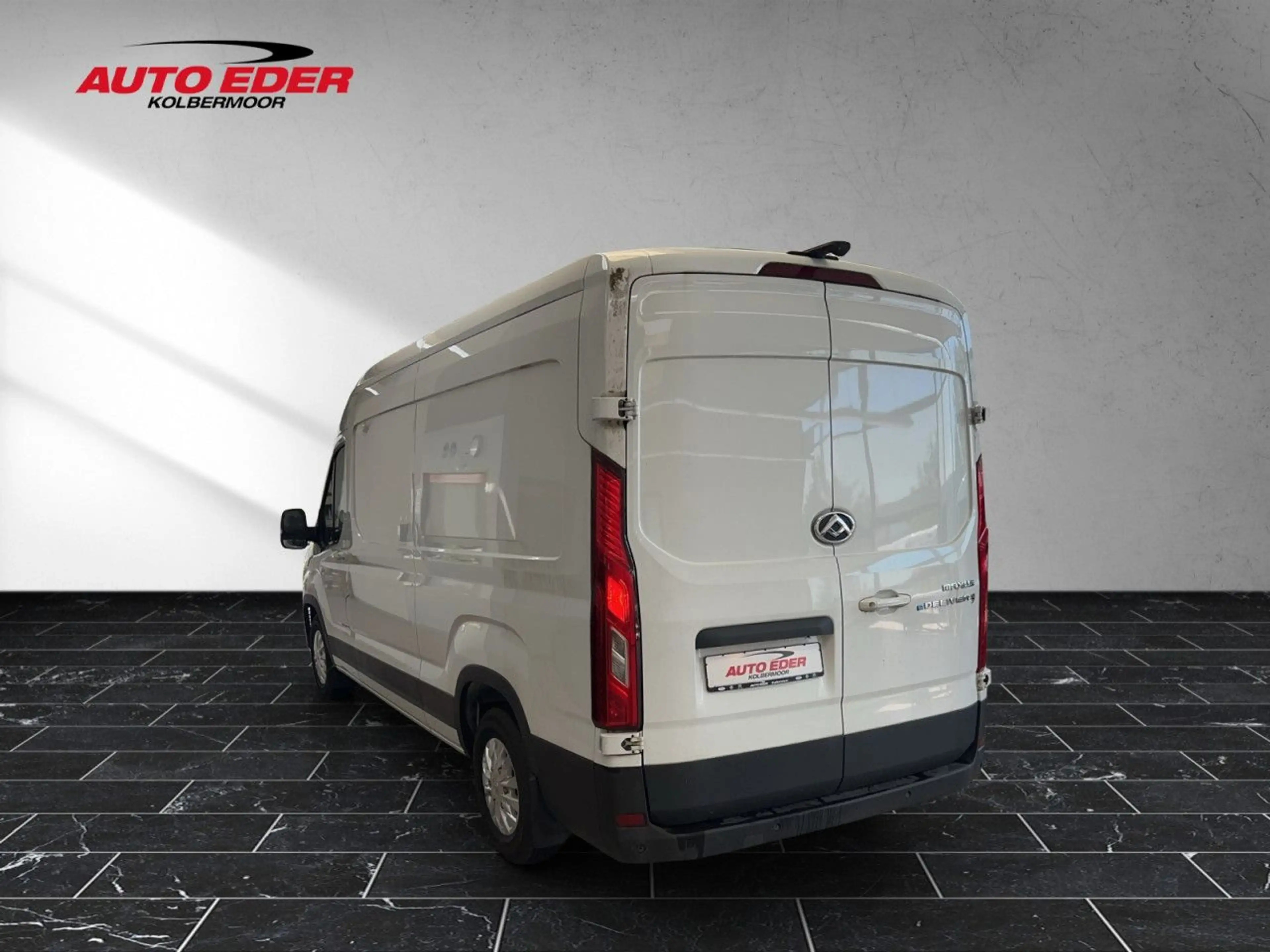 Maxus eDeliver 9 Kasten 72 kWh L3 H2 TAGESZULASSUNG LED — photo 3