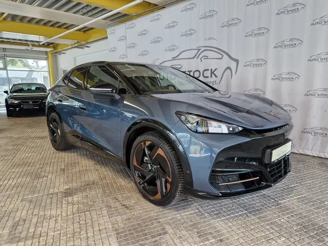 CUPRA Tavascan