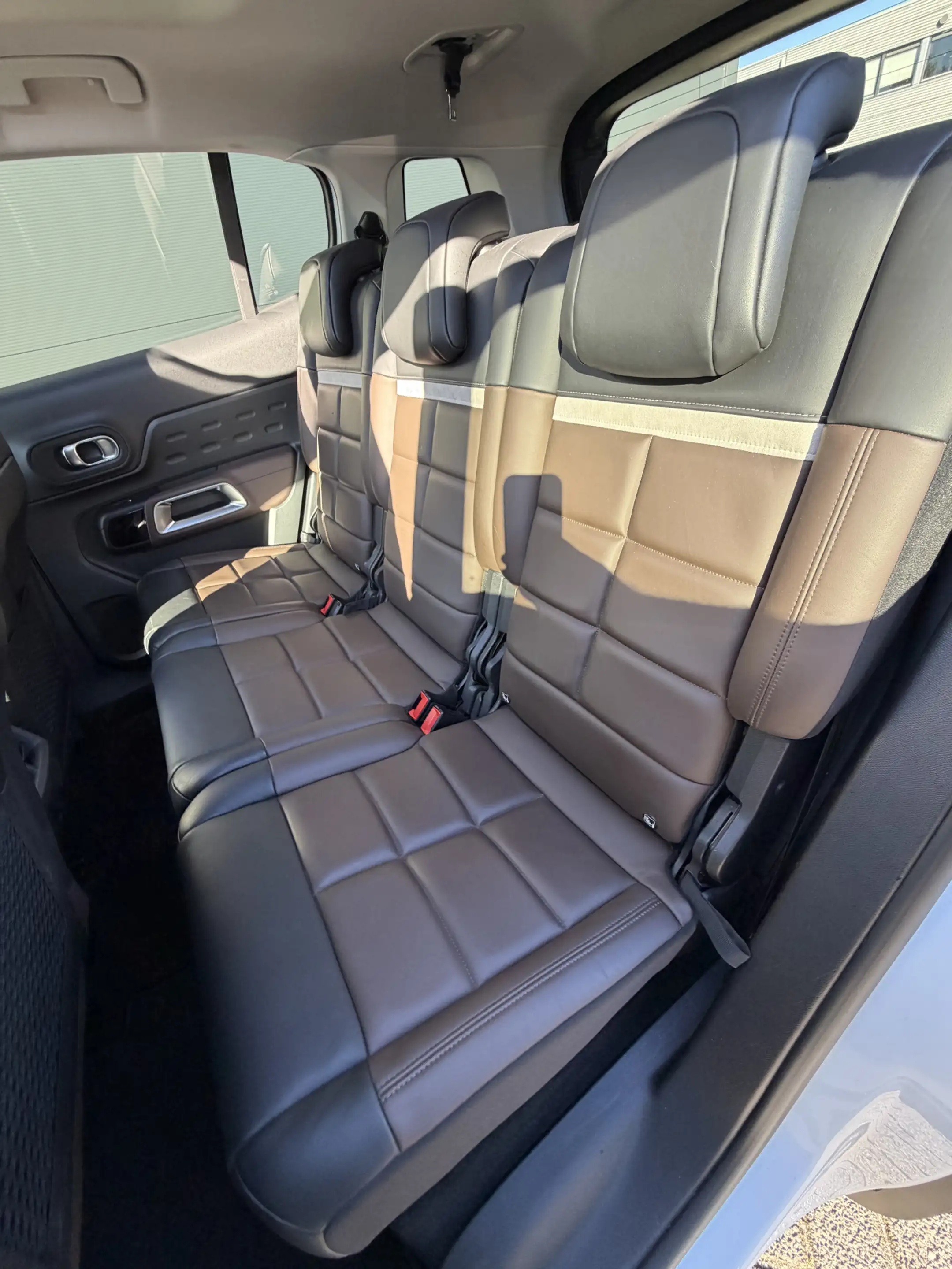 Citroen C5 Aircross 180pk Shine (Elektrisch Schuifdak - Trekhaak - Led — photo 18