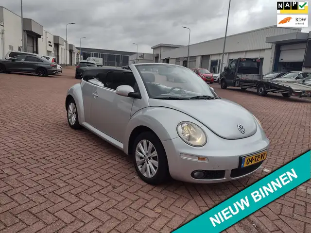 Volkswagen New Beetle Cabriolet 1.6 Highline MOOIE AUTO BEL 0619590613