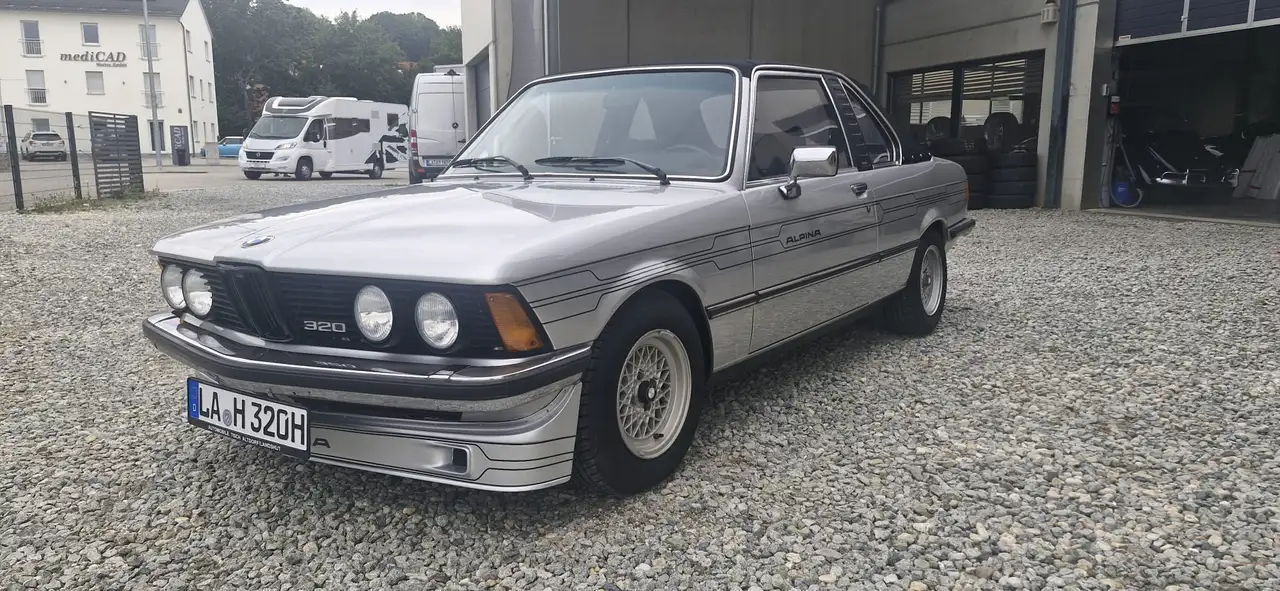 BMW 320 Baur Cabrio, foto 5