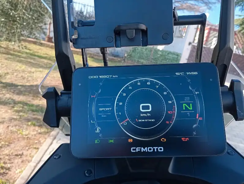 CFMOTO 800 MT - foto 5