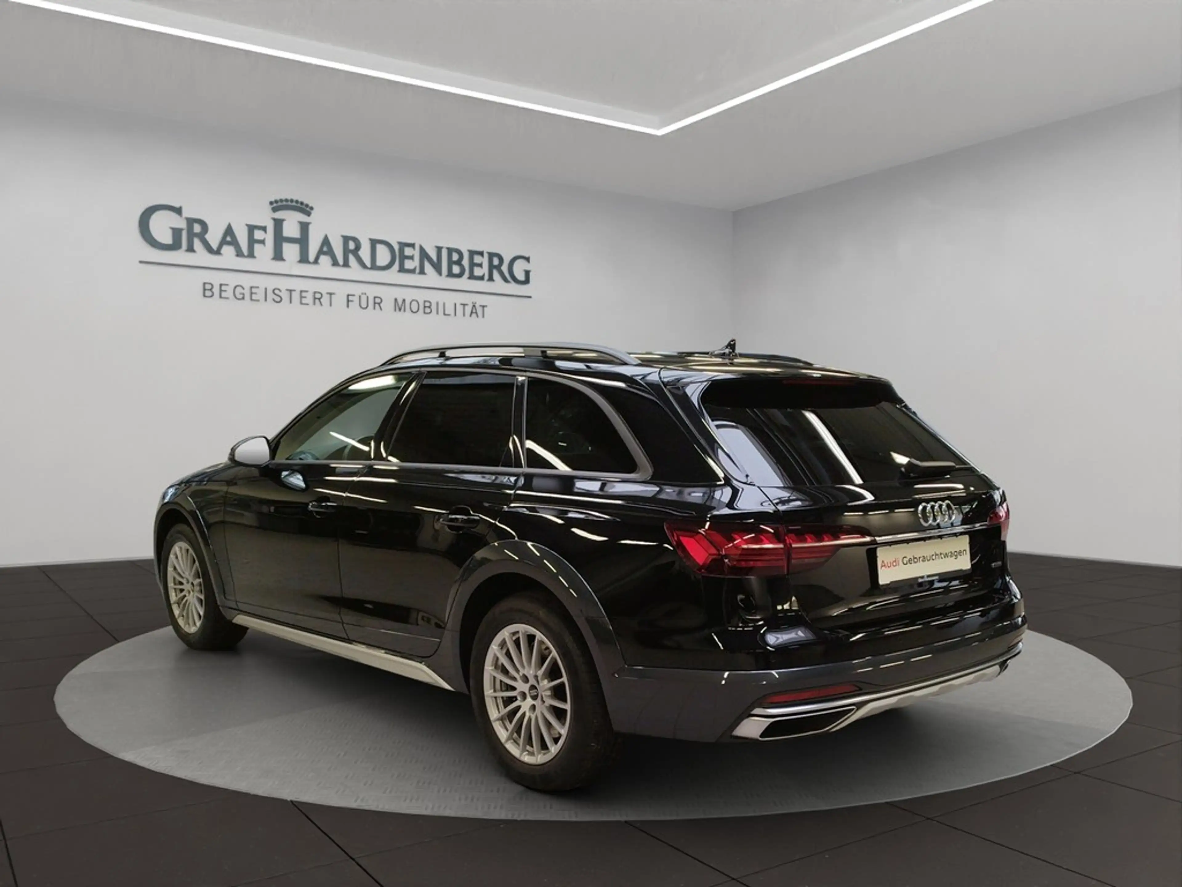 Audi A4 allroad 45 TFSI S tronic LED ACC Kamera — photo 4