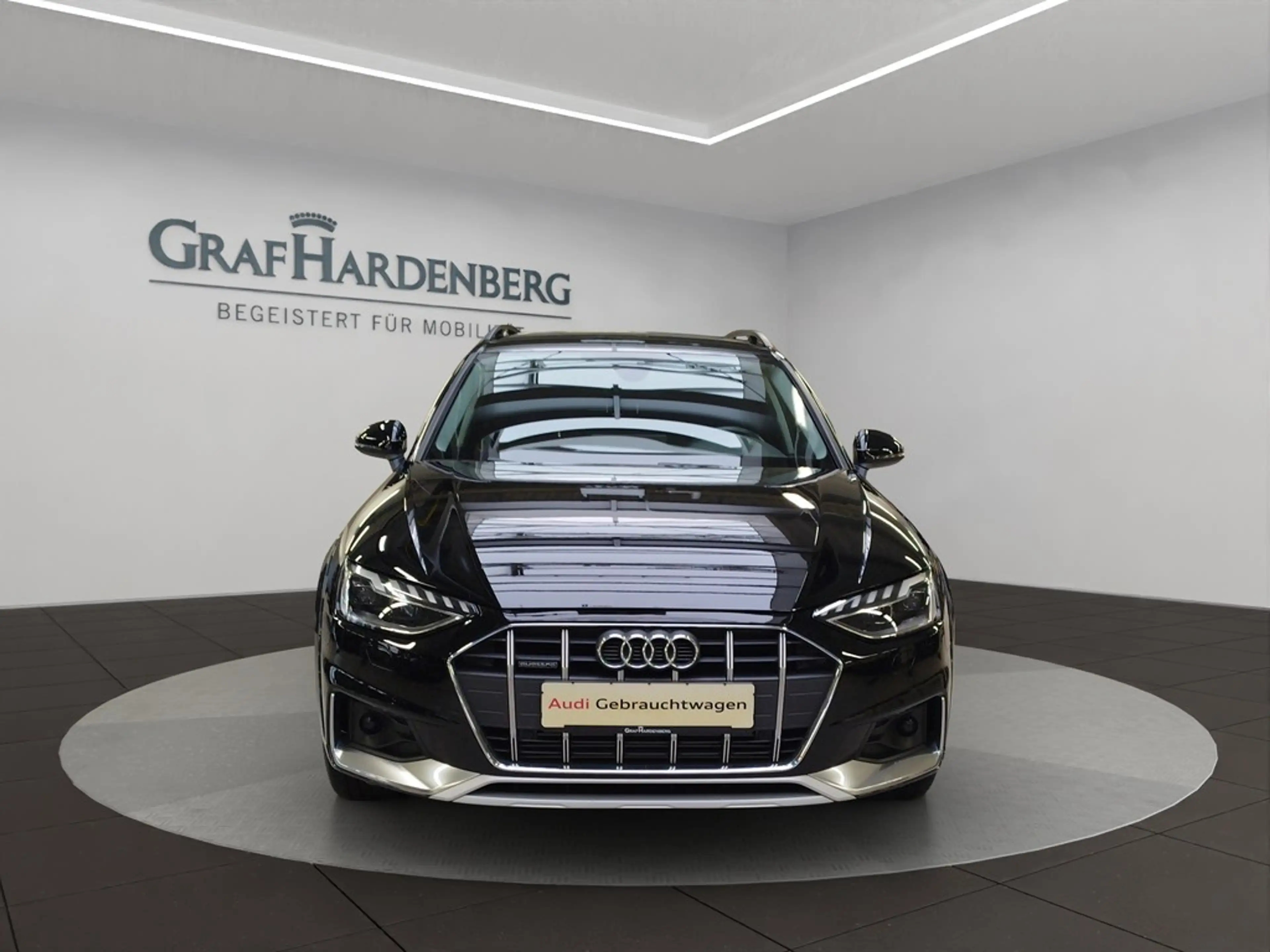 Audi A4 allroad 45 TFSI S tronic LED ACC Kamera — photo 9