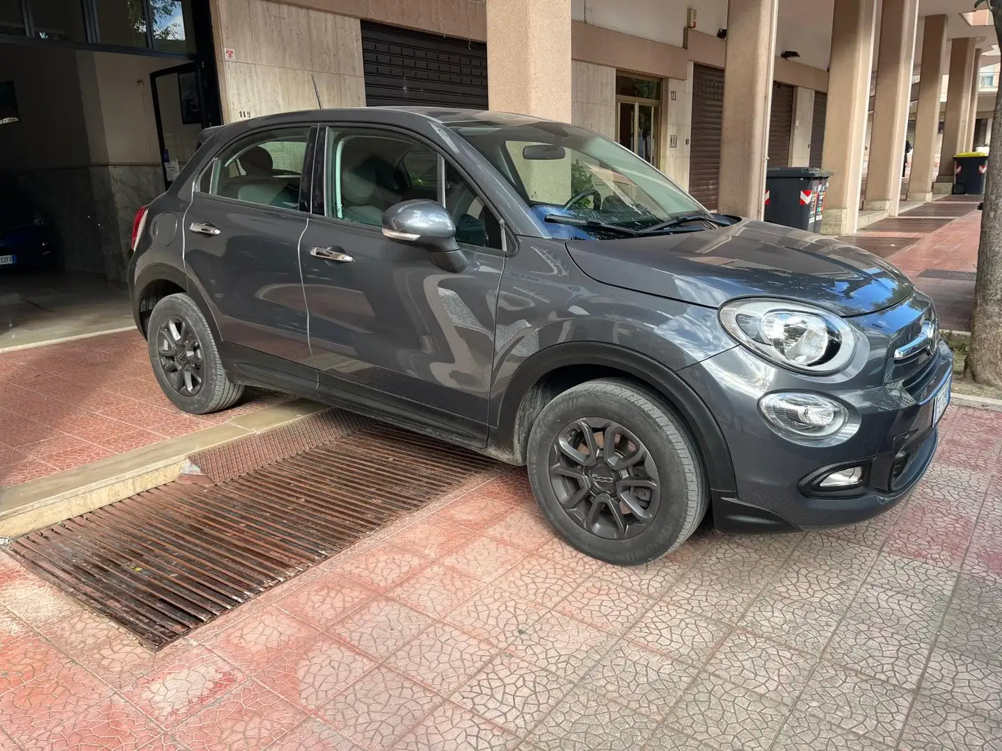Fiat 500X 500X 1.3 mjt Lounge 4x2 95cv Grigio - 1
