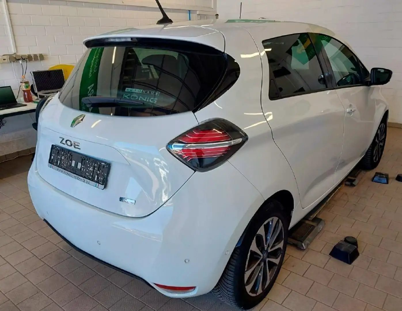 Renault ZOE Z.E. 50 Intens CCS - Batteriemiete Weiß - 2