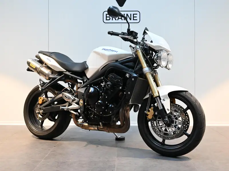 Triumph Street Triple - foto 3