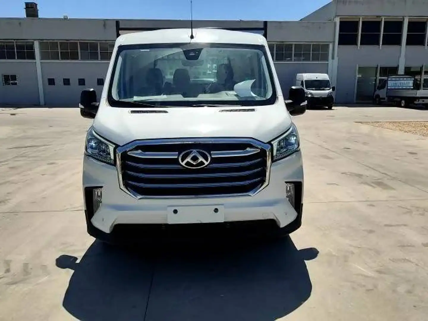 Maxus Deliver 9 Deliver 9 L3 rwd Ruota Singola - Cassone Ribaltabile Trilaterale  LUXURY PACK 3600x2100 Sponde Alluminio Weiß - 2