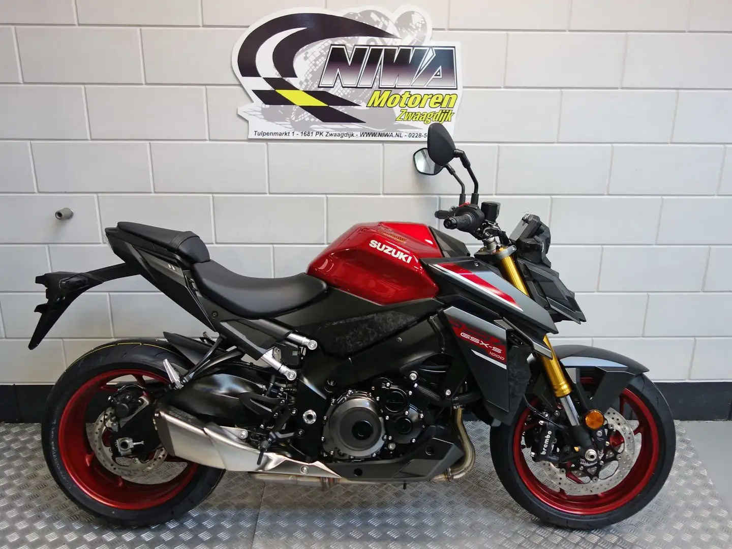 Suzuki GSX-S 1000 ABS Rot - 1