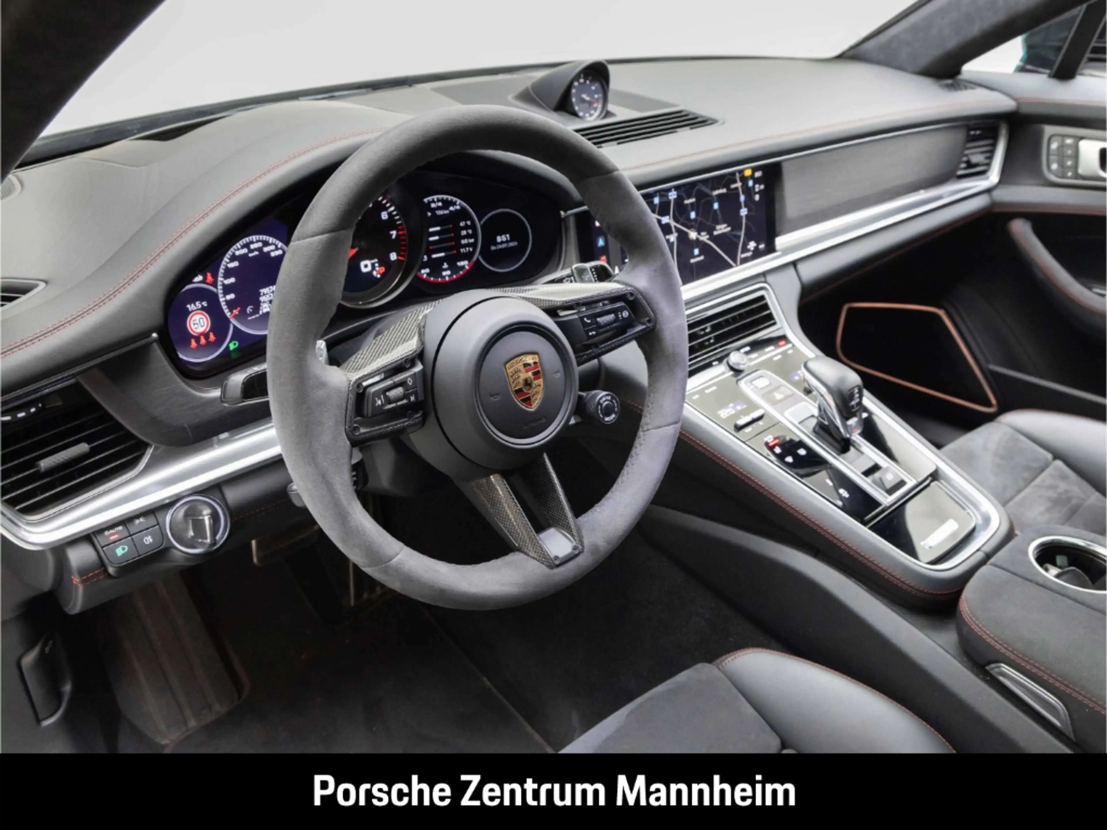 Porsche Panamera GTS — photo 4