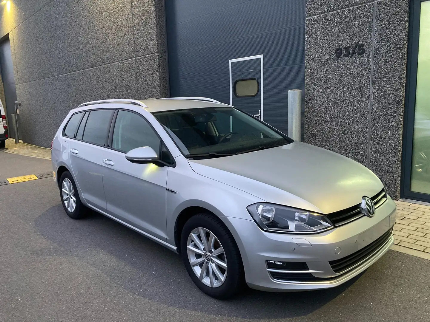 Volkswagen Golf Variant VII 1.2T Lounge - Slechts 47.000 Km Argent - 2