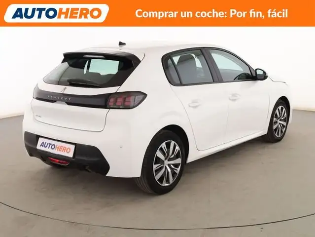 Peugeot 208 view 6