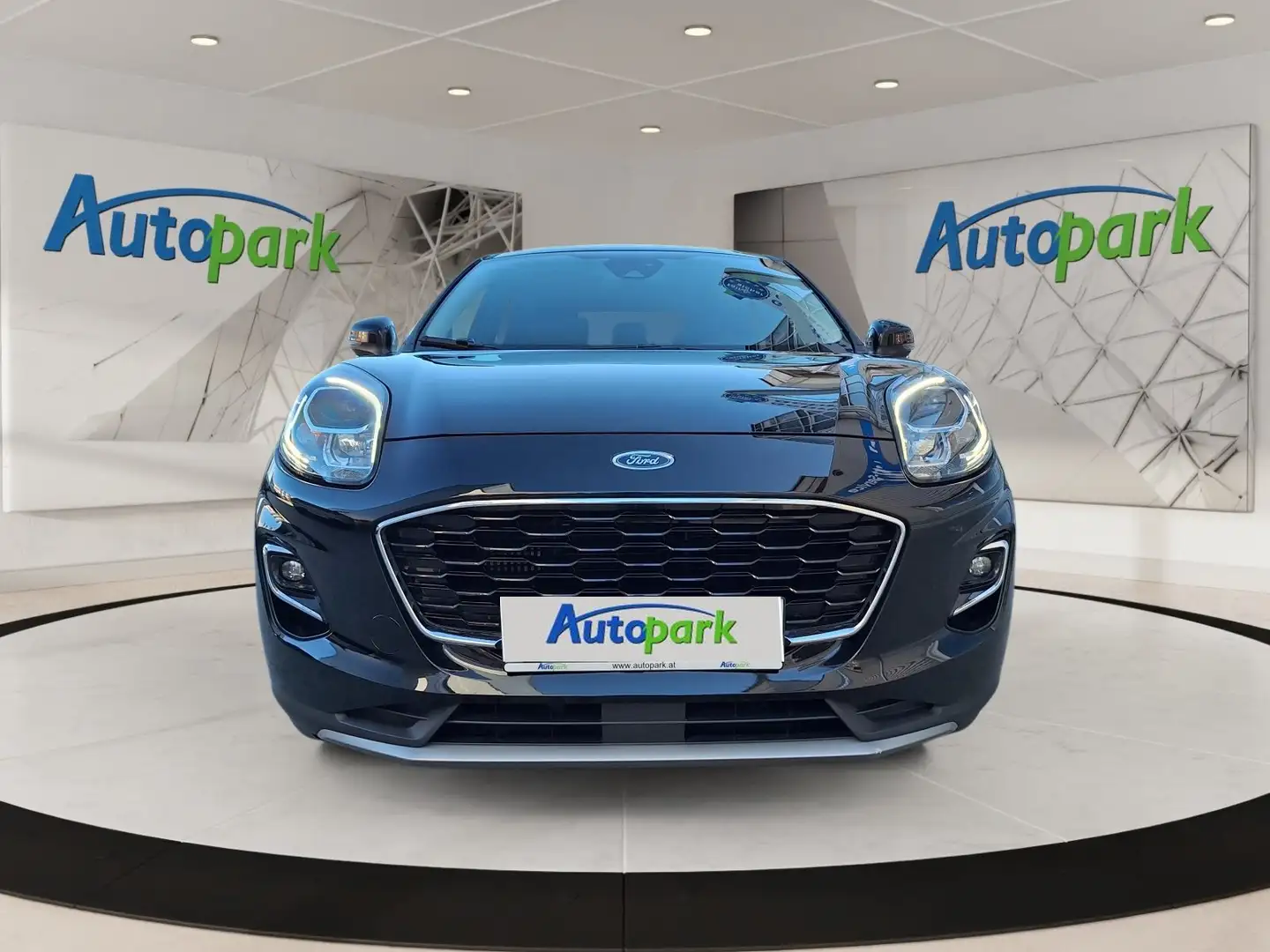 Ford Puma Titanium Schwarz - 2