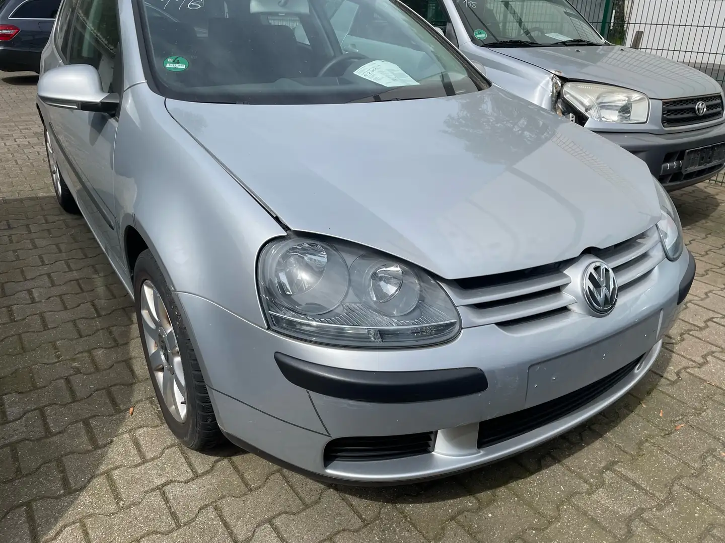 Volkswagen Golf Trendline Grau - 2