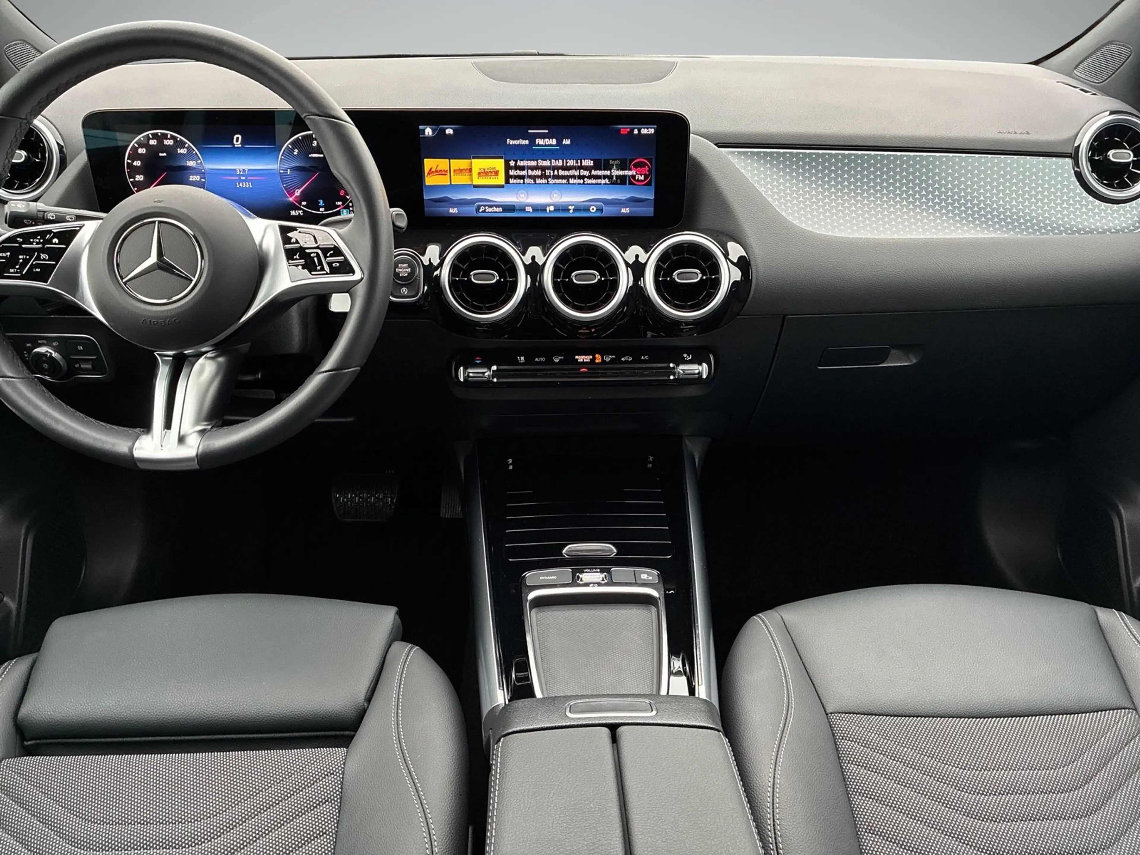 Mercedes-Benz B 180 d Österreich-Edition Cam Navi SHZ EASY-PACK — photo 8