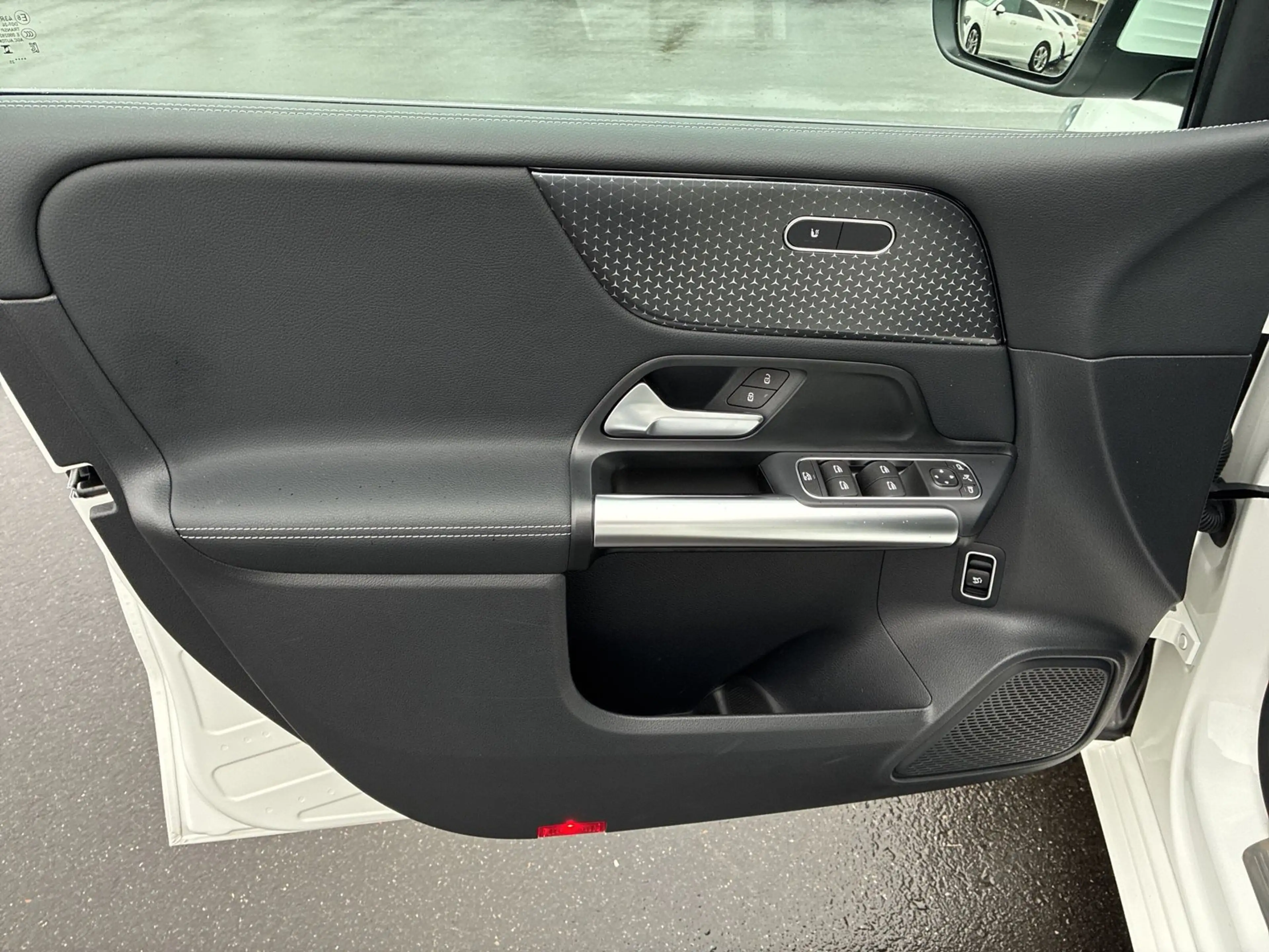 Mercedes-Benz B 180 d Österreich-Edition Cam Navi SHZ EASY-PACK — photo 11