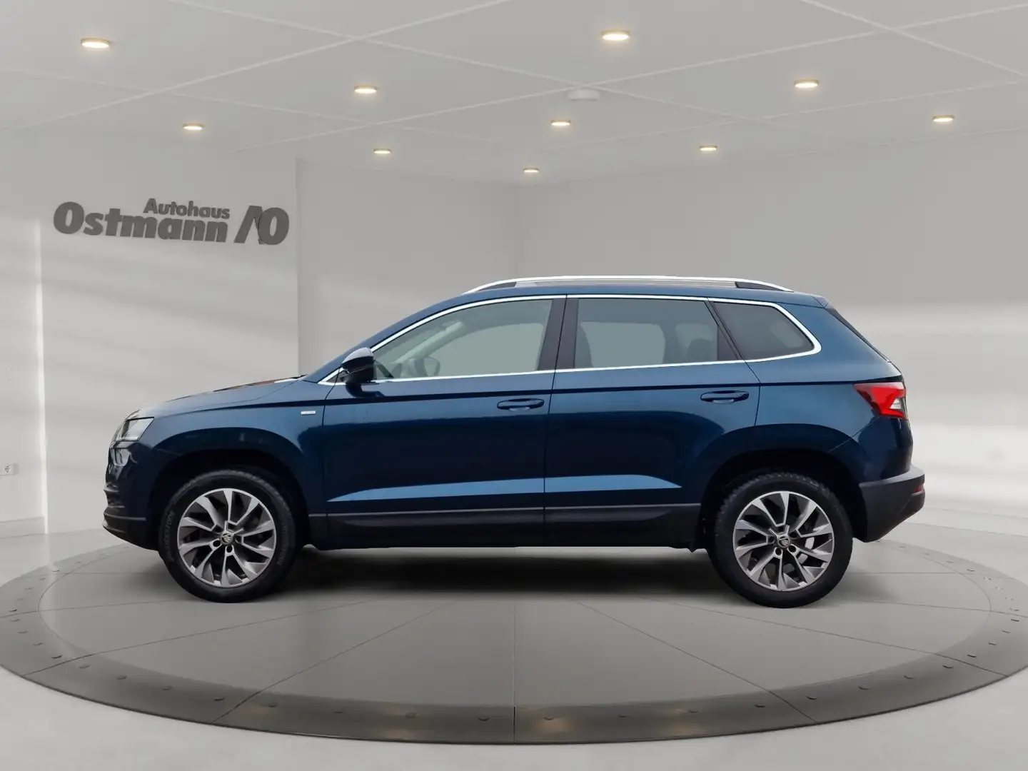 Skoda Karoq 1.5 TSI ACT Clever AHK GRA LED 4xSHZ Blauw - 2