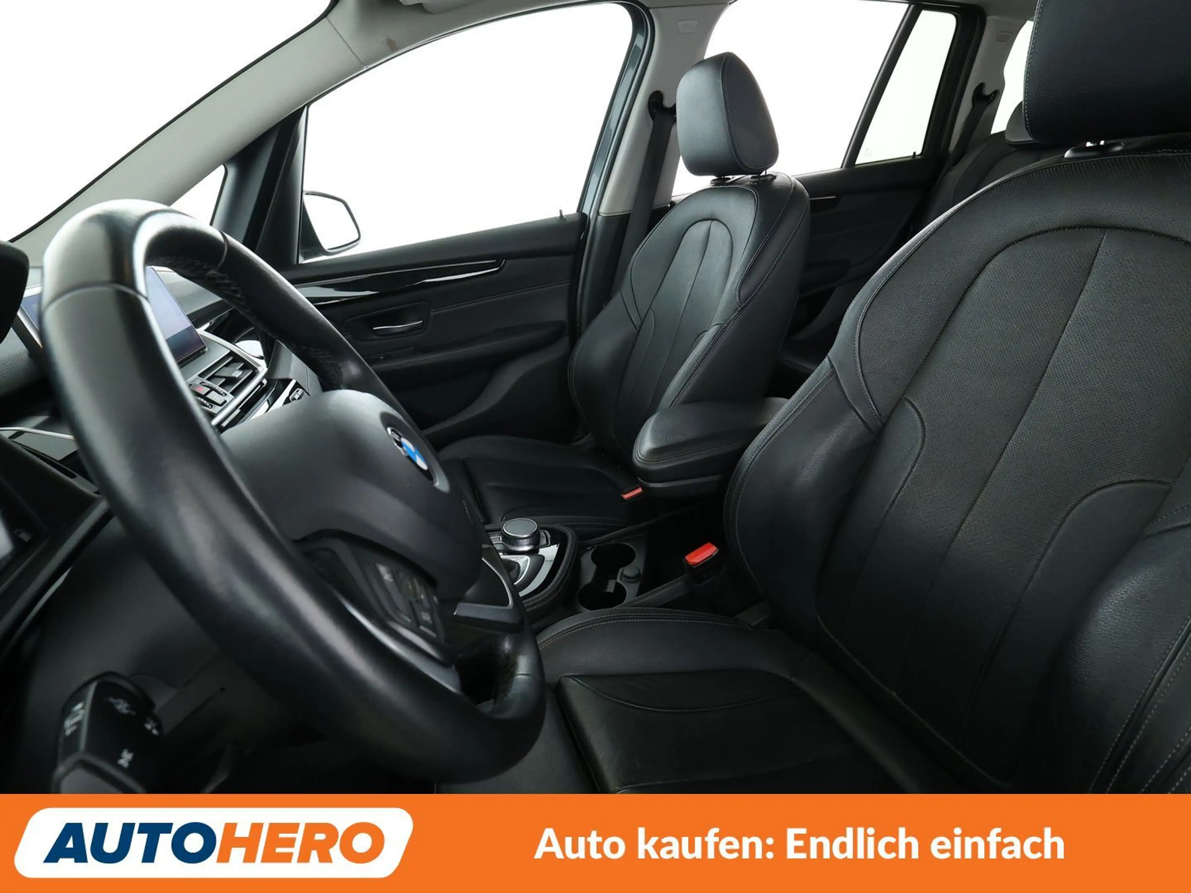 BMW 220 220d Gran Tourer xDrive Sport Line Aut.*NAVI*HUD* — photo 10