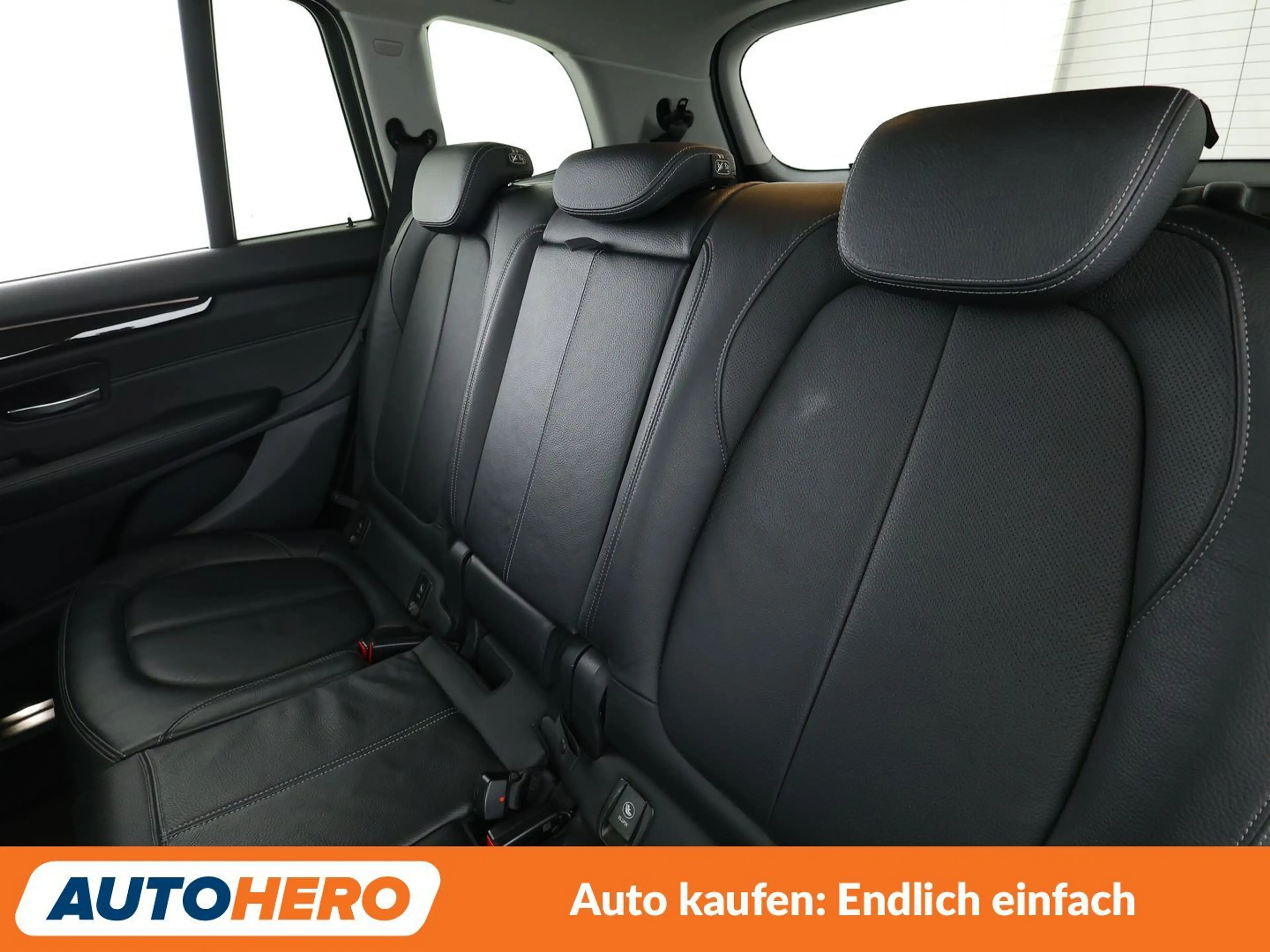 BMW 220 220d Gran Tourer xDrive Sport Line Aut.*NAVI*HUD* — photo 14