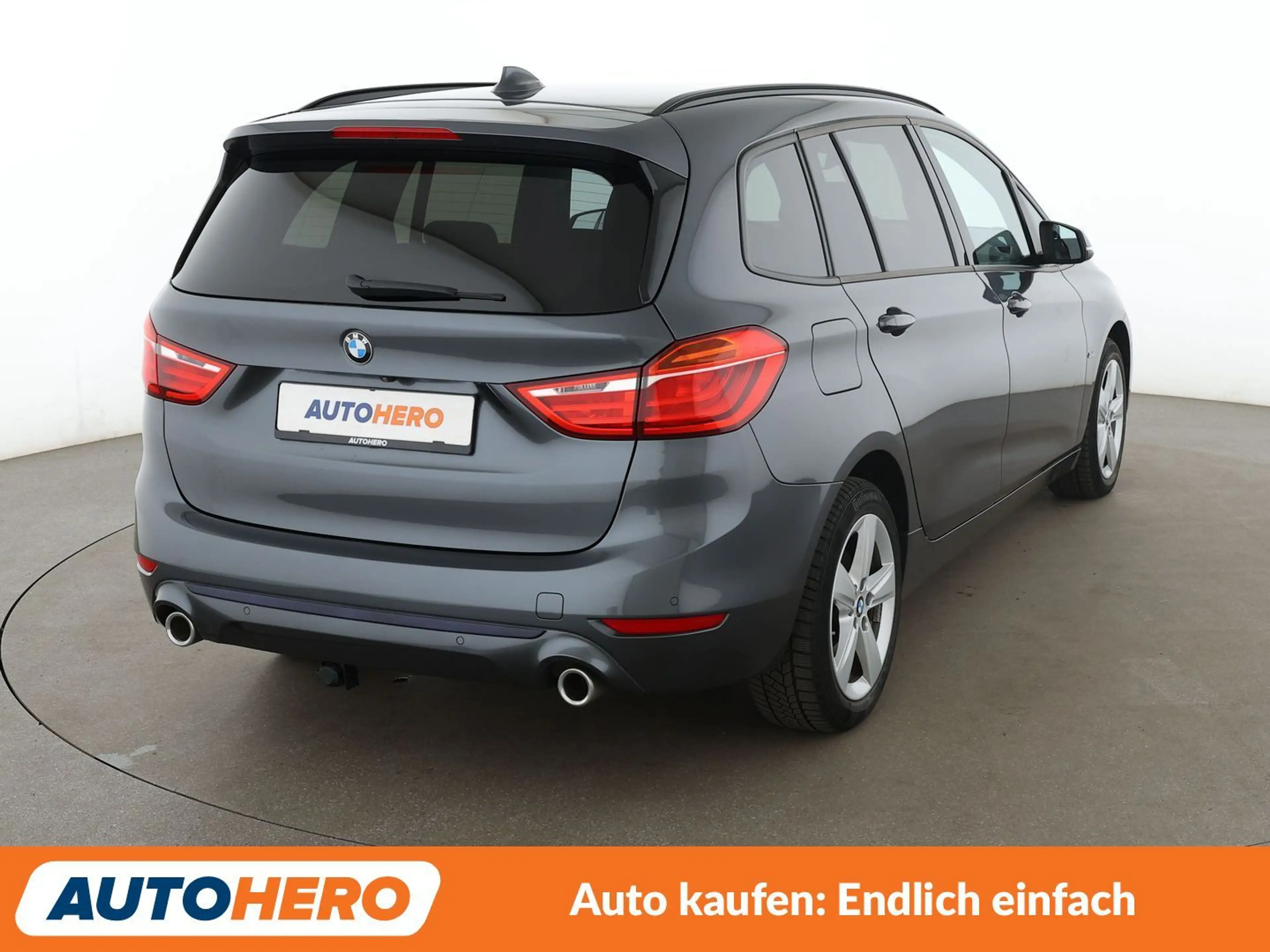 BMW 220 220d Gran Tourer xDrive Sport Line Aut.*NAVI*HUD* — photo 6