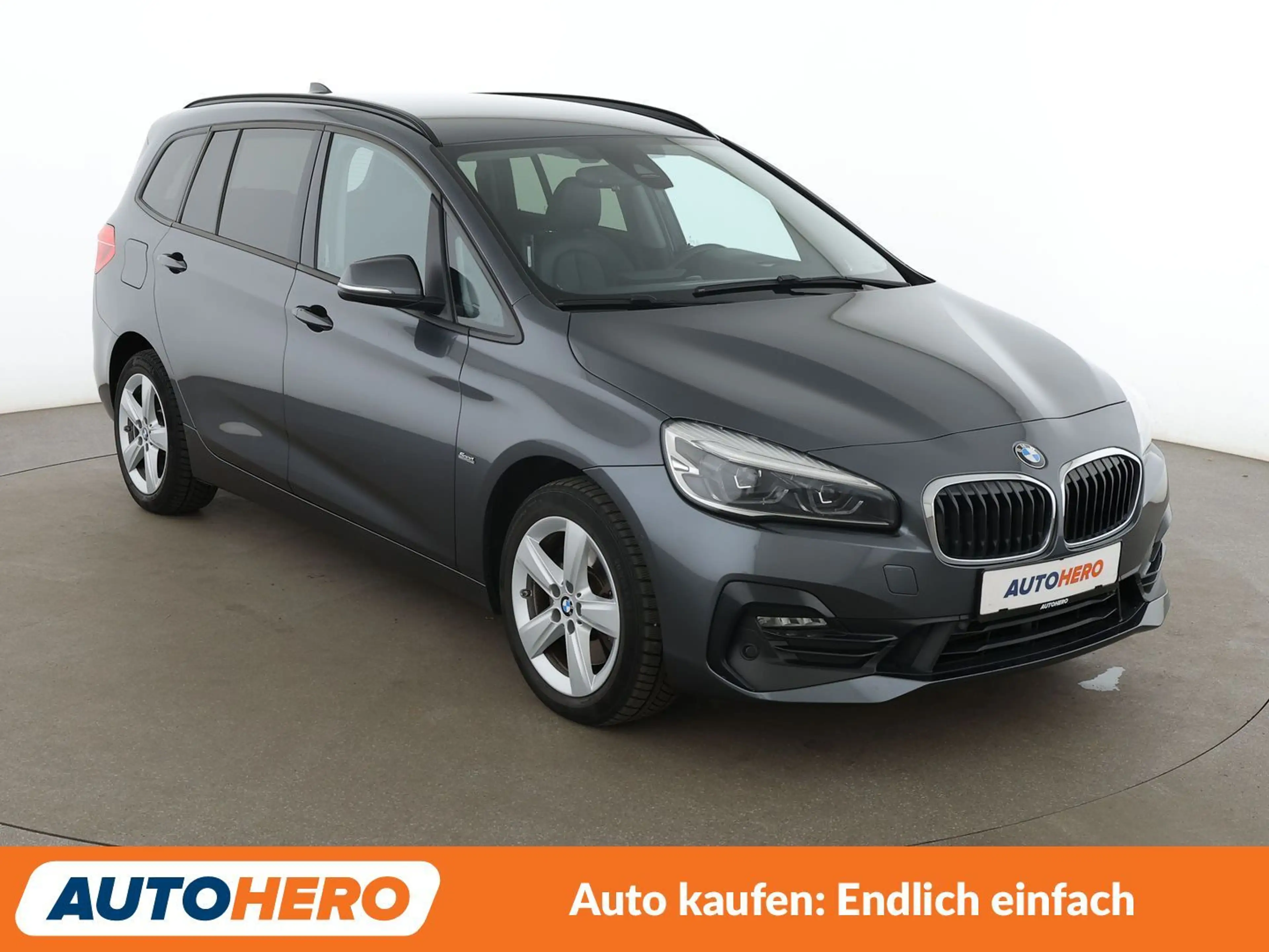 BMW 220 220d Gran Tourer xDrive Sport Line Aut.*NAVI*HUD* — photo 8