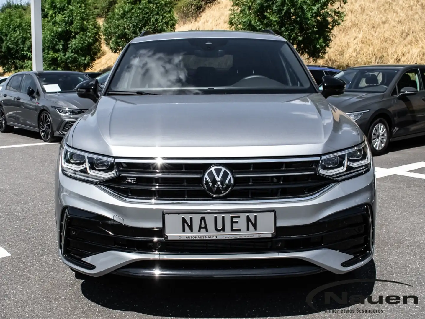 Volkswagen Tiguan Allspace 4Motion TDI R-Line *7-Sitzer*NAVI*KAMERA* Silber - 2