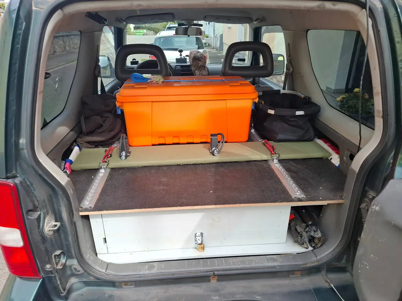 Suzuki Jimny, foto 11