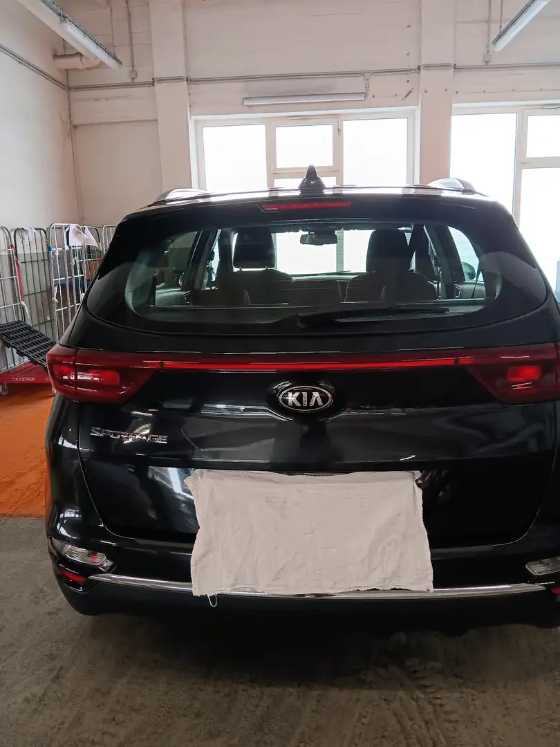 Kia Sportage 1,6 GDI GPF Silber - 1