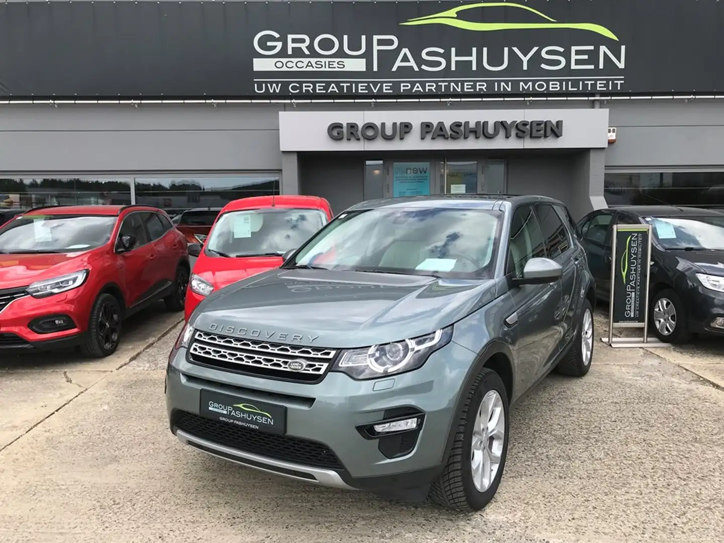 Land Rover Discovery Sport 2.0cc 150pk Зелений - 1