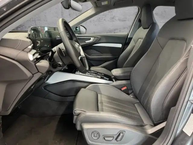 Audi A5 view 8